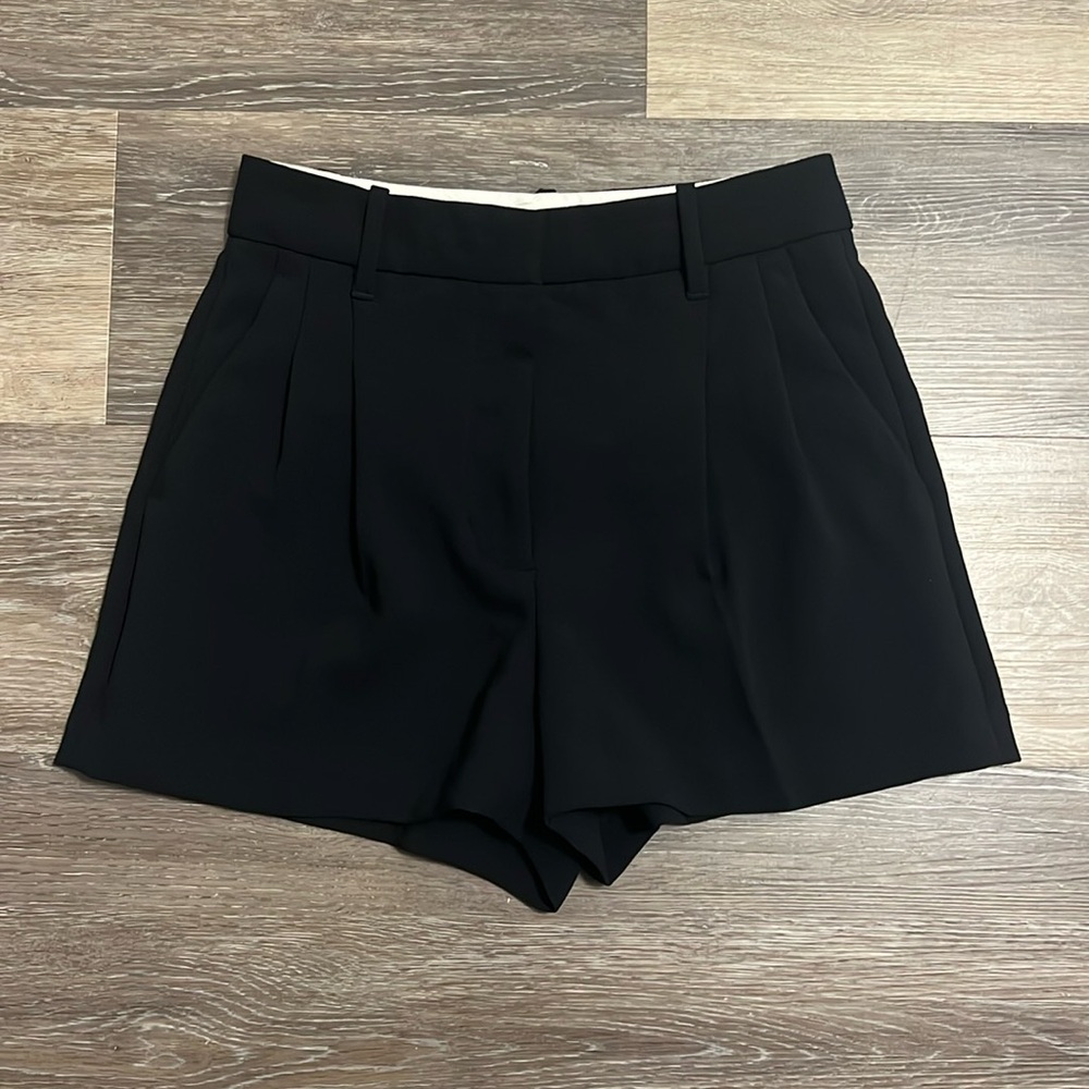 Aritzia Mini Effortless Shorts